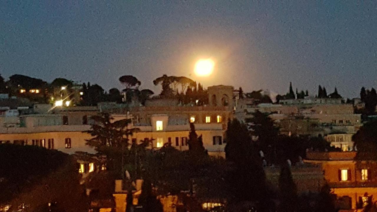 Bed & Breakfast A Casa Di Lia A Roma エクステリア 写真