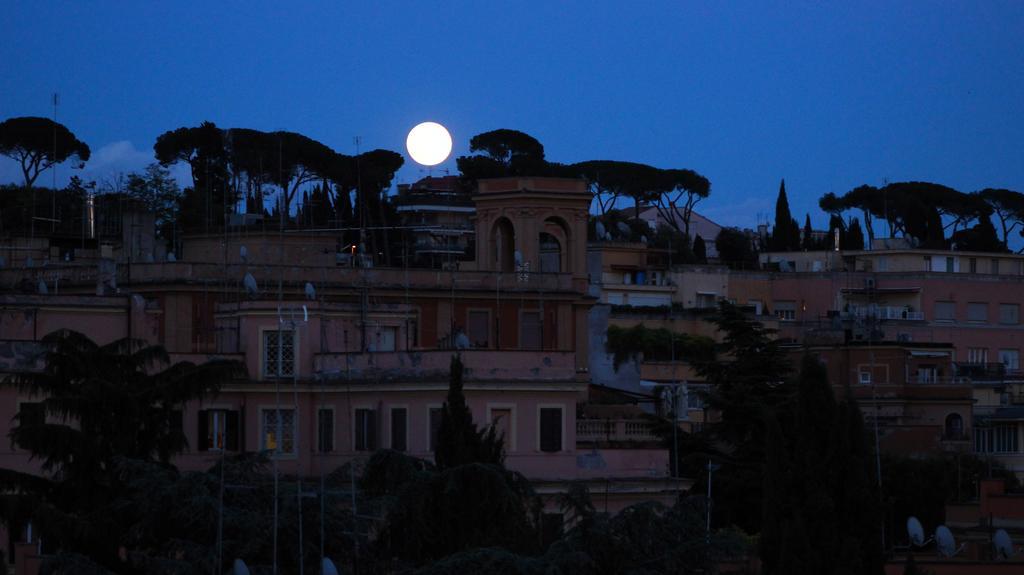 Bed & Breakfast A Casa Di Lia A Roma エクステリア 写真