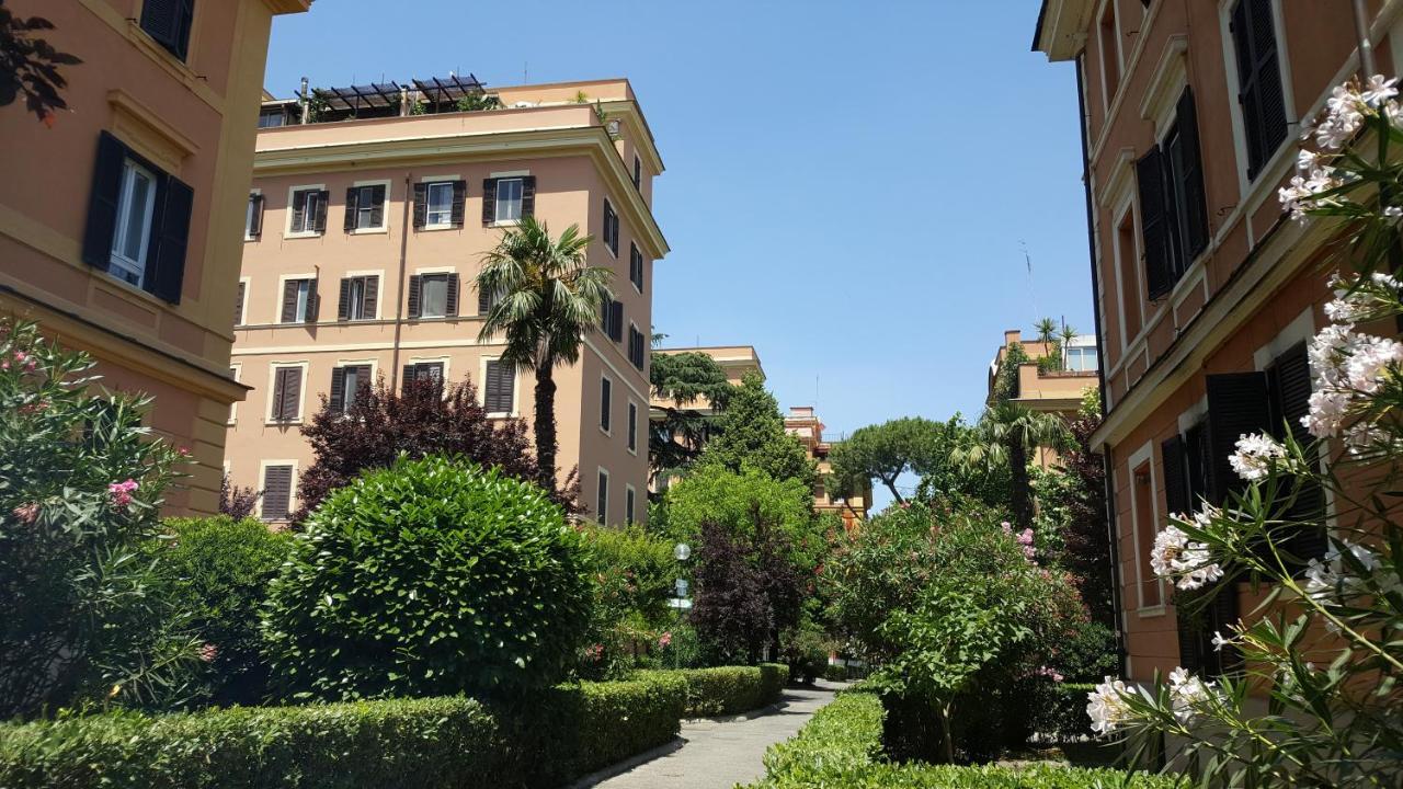 Bed & Breakfast A Casa Di Lia A Roma エクステリア 写真